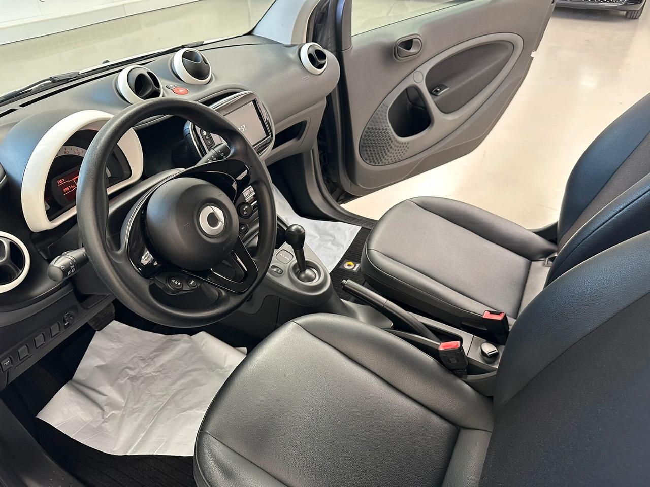 Smart ForTwo EQ Youngster