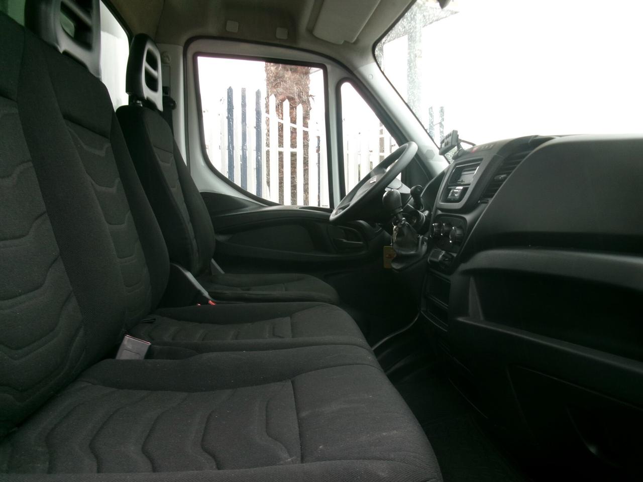 Iveco Daily 35C15 3000 150CV E5 FRIGO ATP FRCX -20° 12/2028 7 PEDANE