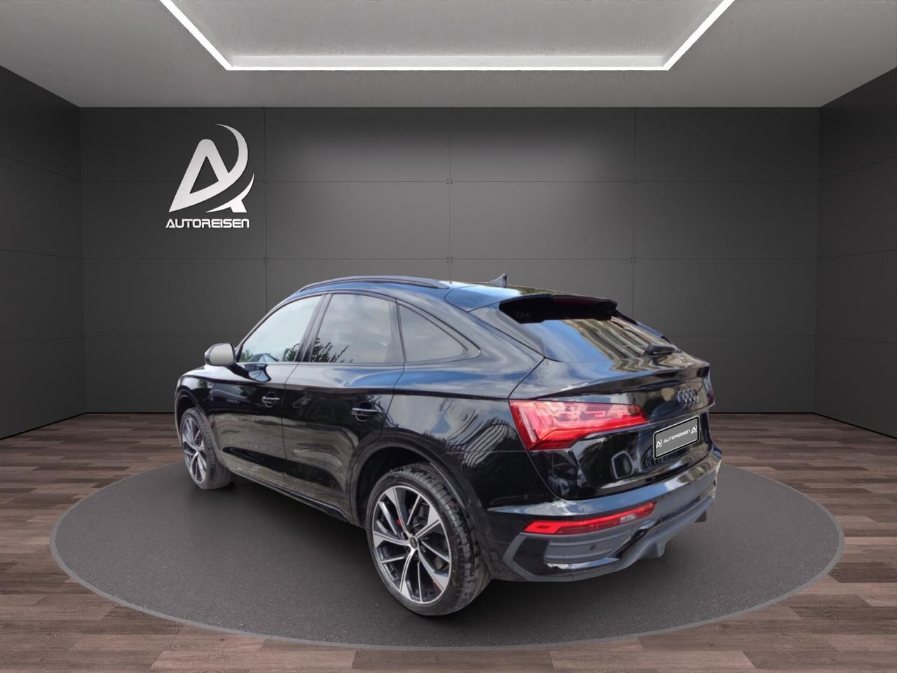 Audi Q5 40 2.0d Sportback 48V Identity Black quattro S Line plus Tetto Paoramico