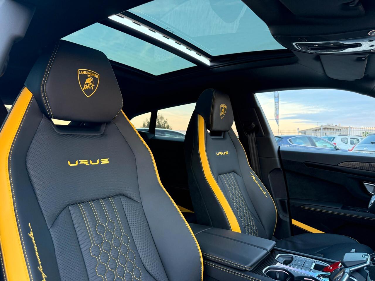 Lamborghini Urus 4.0 Performante