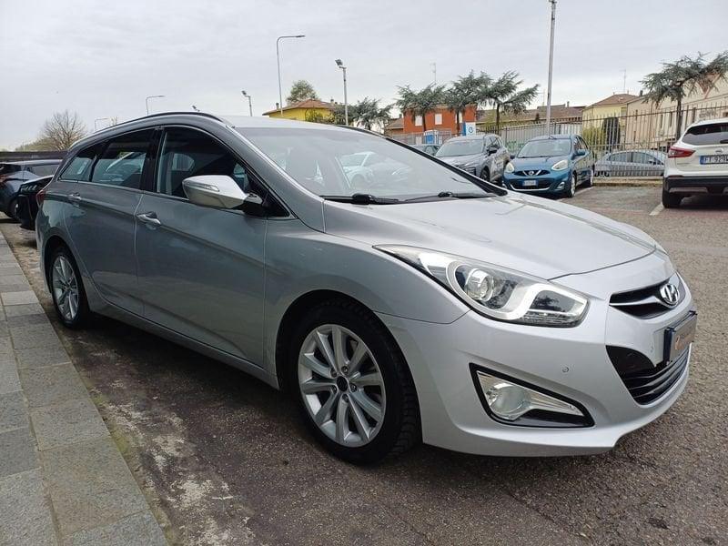 Hyundai i40 Wagon 1.7 crdi 136cv AUTOMATICA - GARANZIA