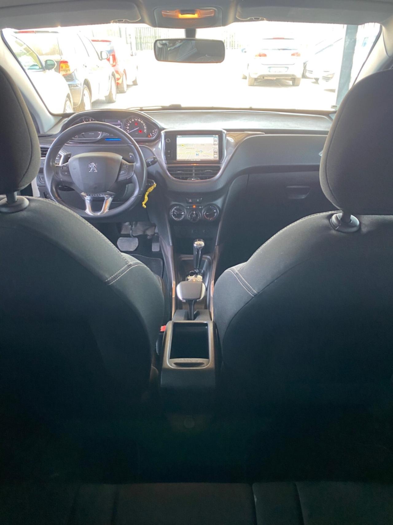 Peugeot 2008 1.6 HDI Automatica 2014 Full Navi