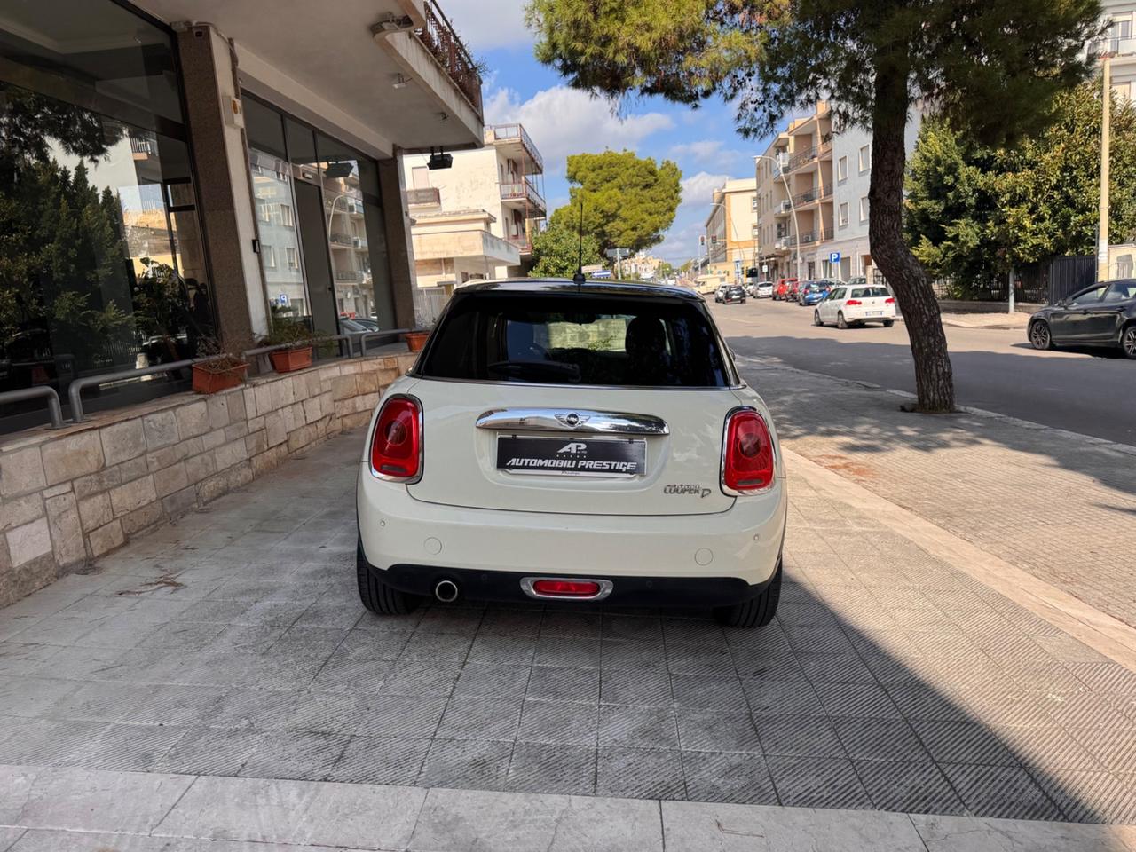 Mini 1.5 Cooper D 5 porte Automatica