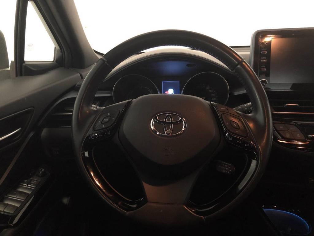 Toyota C-HR 1.8 Hybrid Trend E-CVT