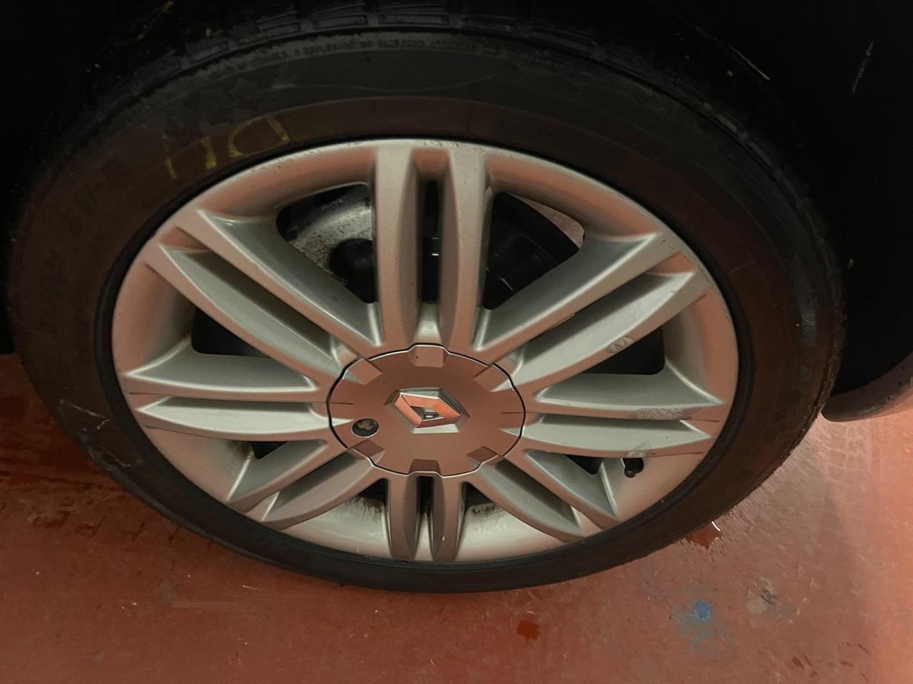 Renault Clio 1.2 16V 5 porte Dynamique