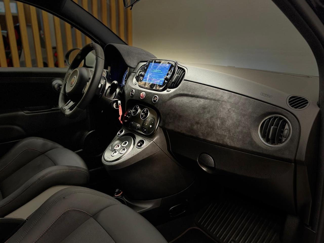 Abarth 695 1.4 16V SS 180CV F1 ULTIMA SERIE NUMERATA FULL