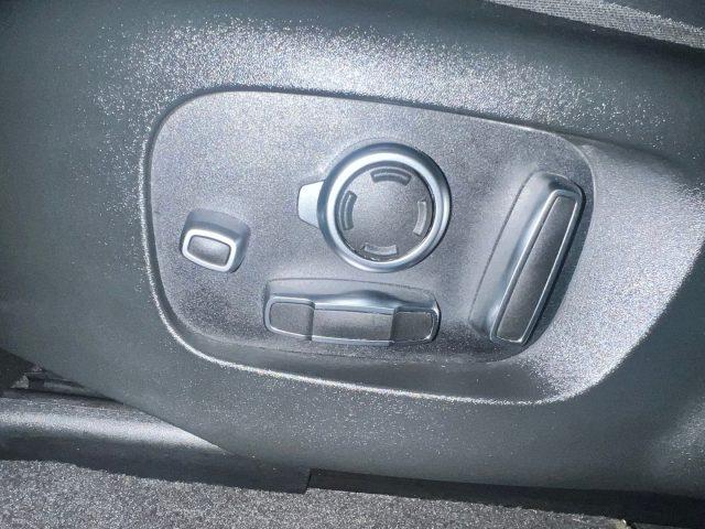 LAND ROVER Range Rover Velar 2.0D I4 204 CV R-Dynamic S