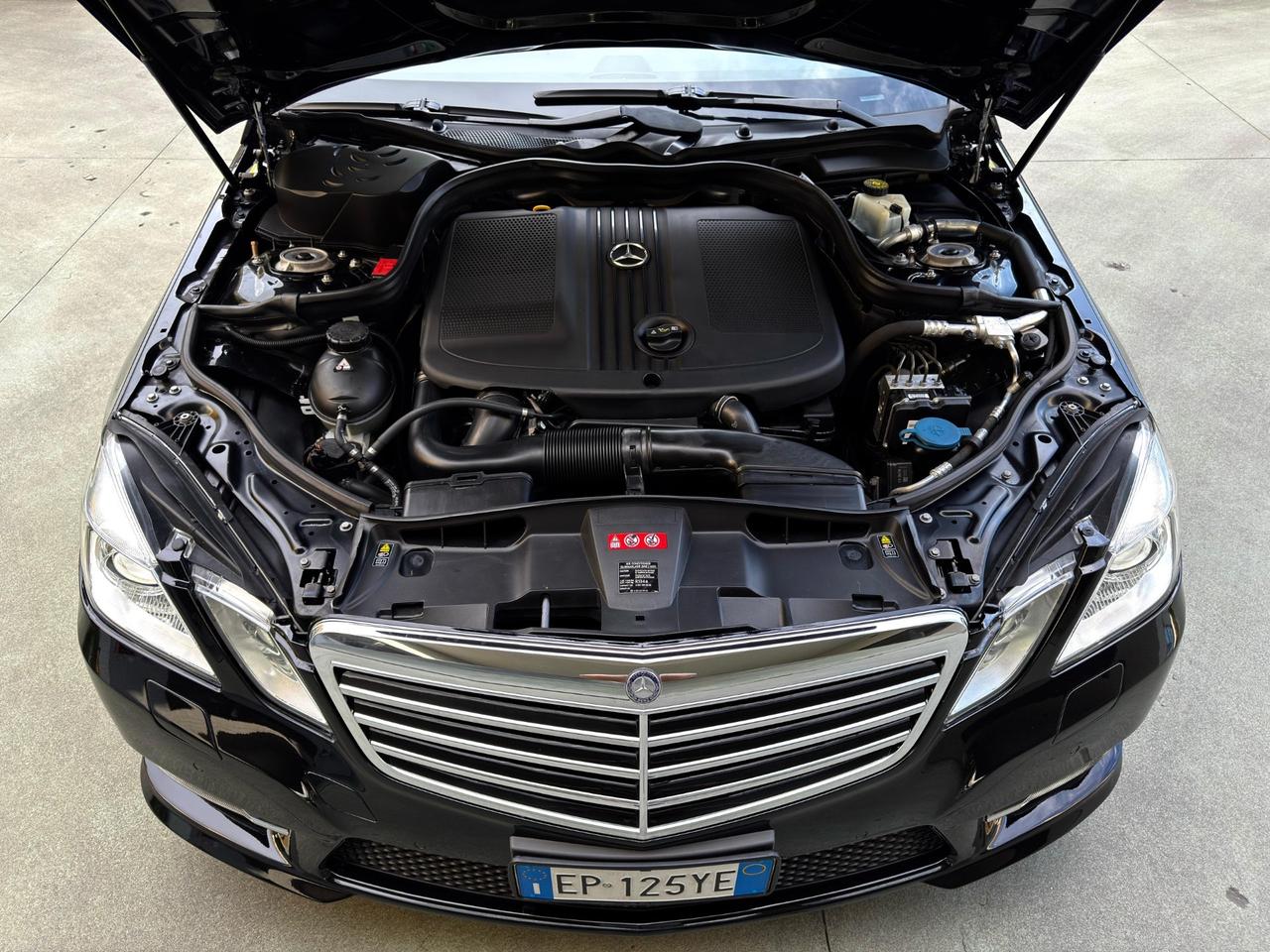 Mercedes-benz E 220 CDI BlueEFFICIENCY Avantgarde