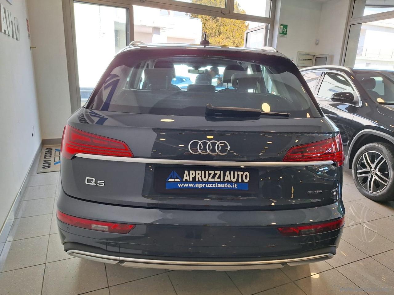 AUDI Q5 40 TDI 204CV qu. S tr. Business Adv.