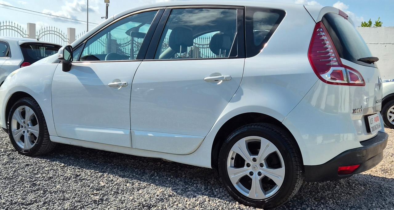 Renault Scenic Scénic X-Mod 1.6 dCi 130CV Dynamique