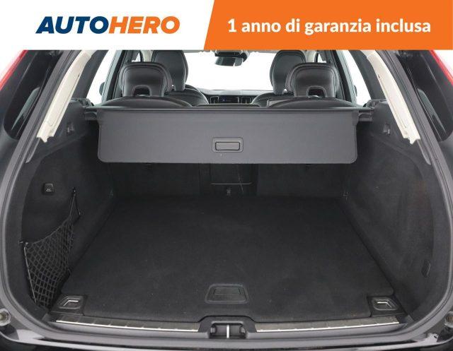 VOLVO XC60 B4 (d) AWD Geartronic Business Plus