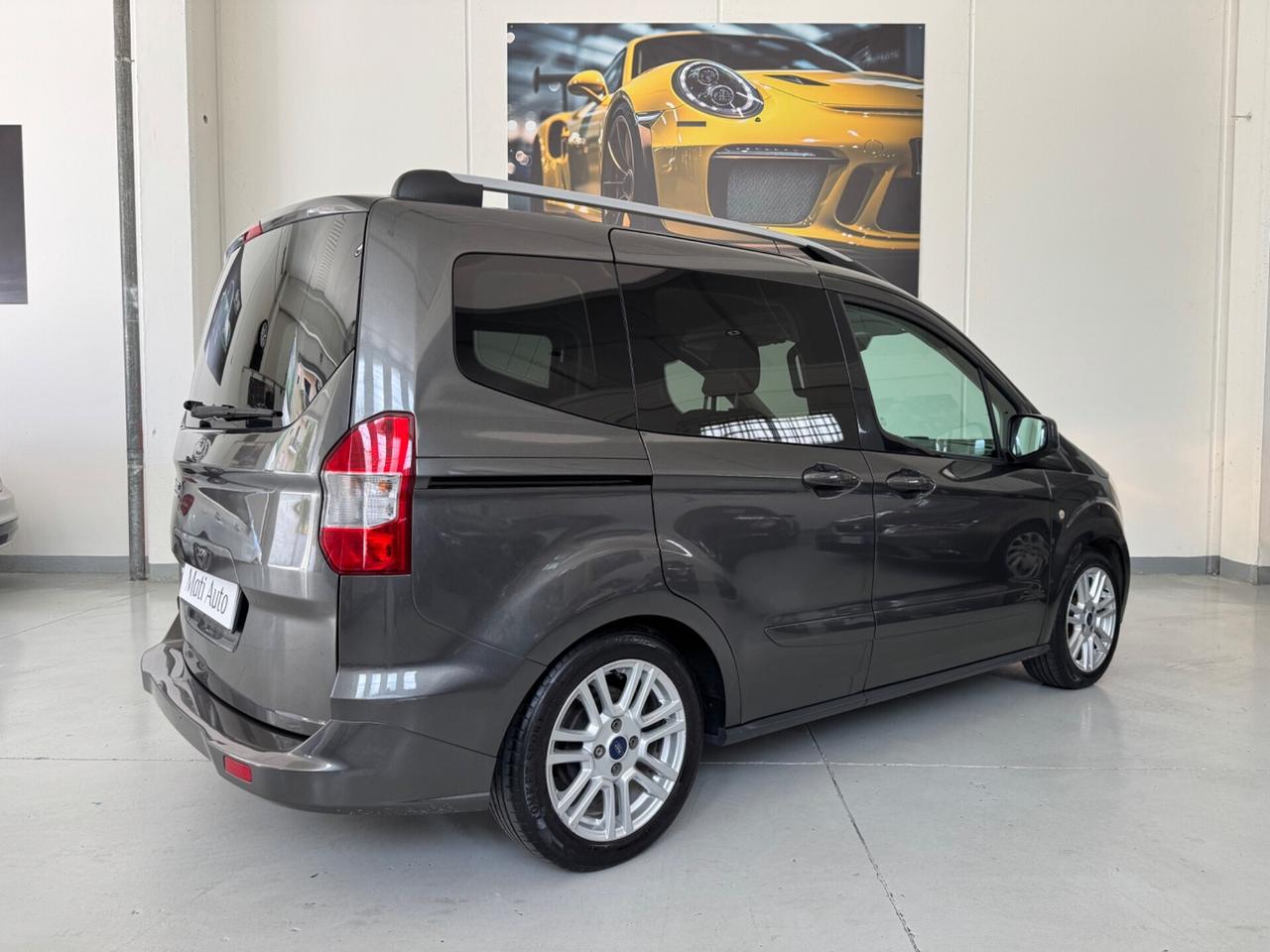 Ford Tourneo Courier Tourneo Courier 1.5 TDCI 75 CV Titanium UNICO