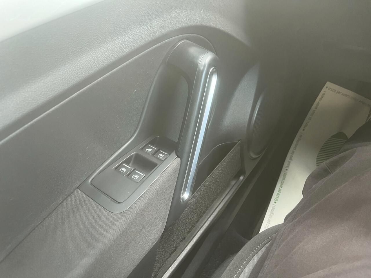 Volkswagen Maggiolino Cabrio 2.0 TDI Design BlueMotion Technology