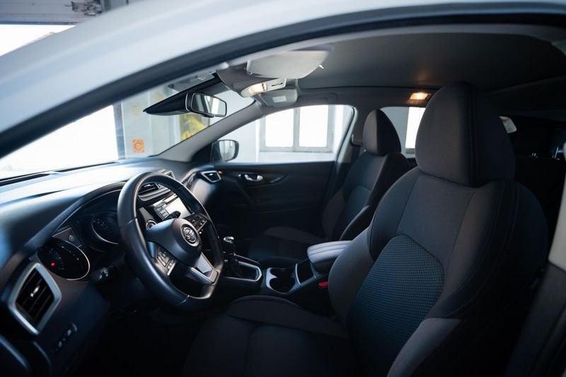 Nissan Qashqai 1.3 dig-t N-Connecta 140cv