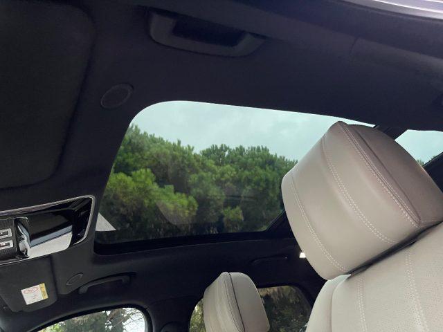 LAND ROVER Range Rover Velar 3.0D I6 4DW 300CV R-DYNAMIC HSE GANCIO TRAINO ELET