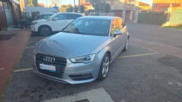 Audi A3 Sportback 1.6 tdi Ambition 110cv E6