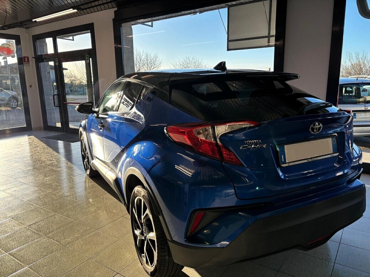 Toyota C-HR 1.8 Ibrida Cambio Automatico Neopatentati