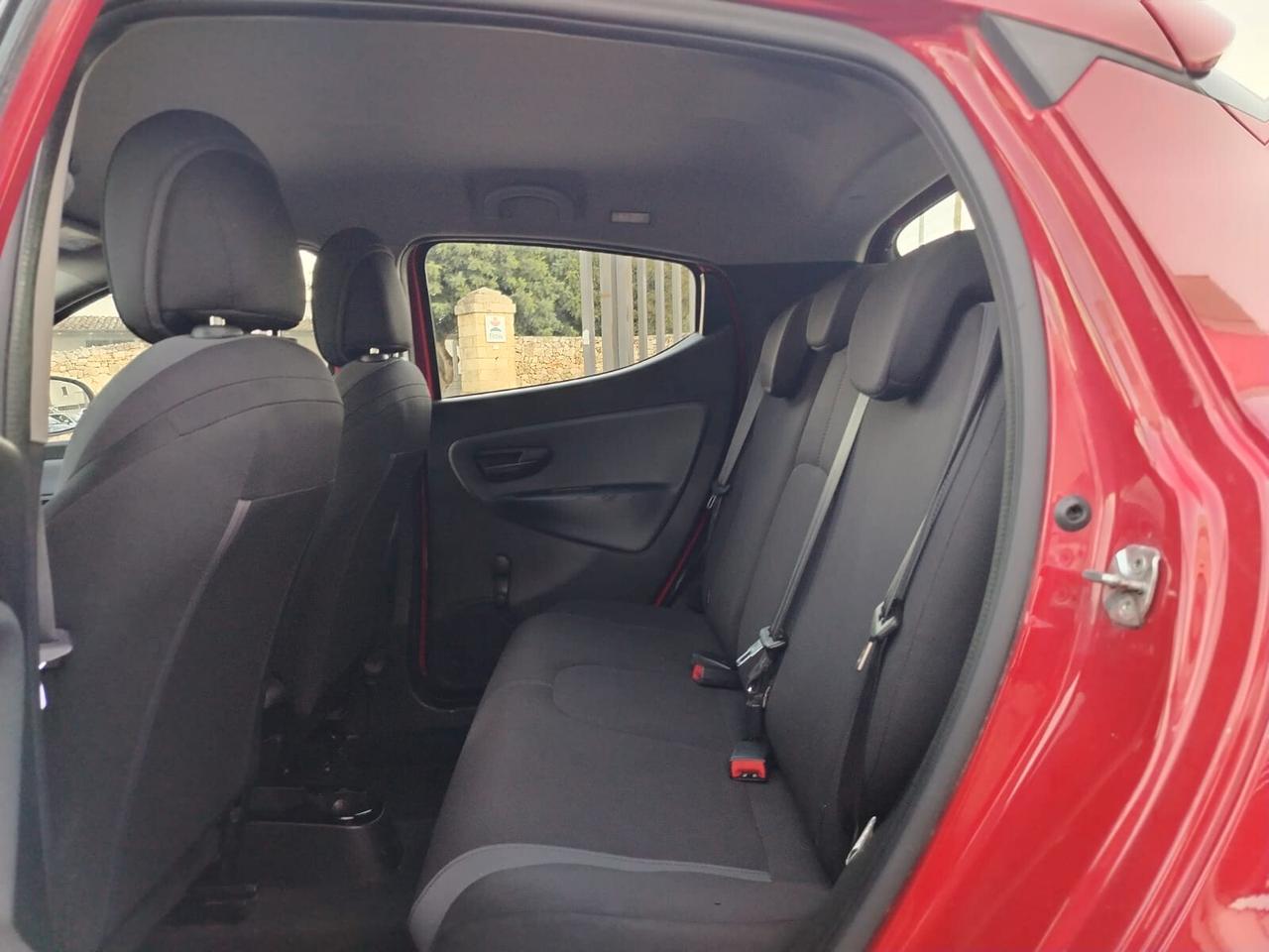 Lancia Ypsilon 1.2 5 porte GPL Ecochic Gold