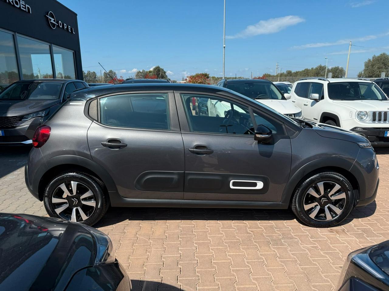 Citroen C3 PureTech 83 S&S Shine