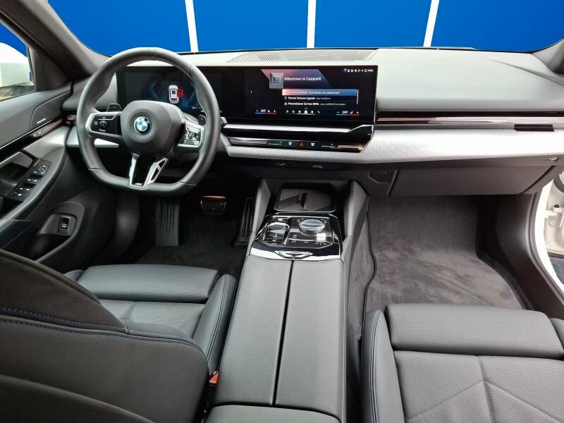 BMW Serie 5(G30/31/F90) 520d 48V xDrive Touring...