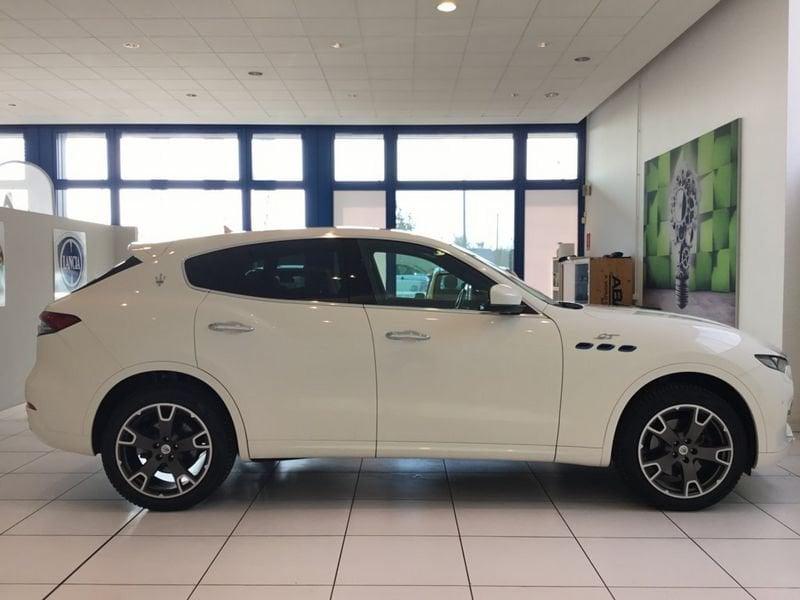 Maserati Levante 2.0 330cv 48v MHEV GT Q4 auto - Prezzo Reale