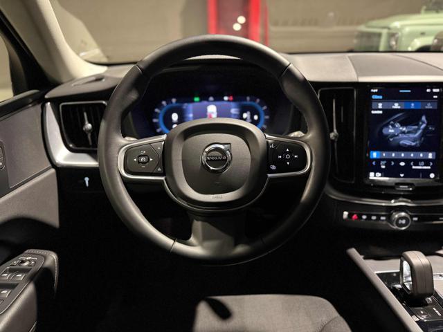 VOLVO XC60 B4 (d) Geartronic Momentum Pro