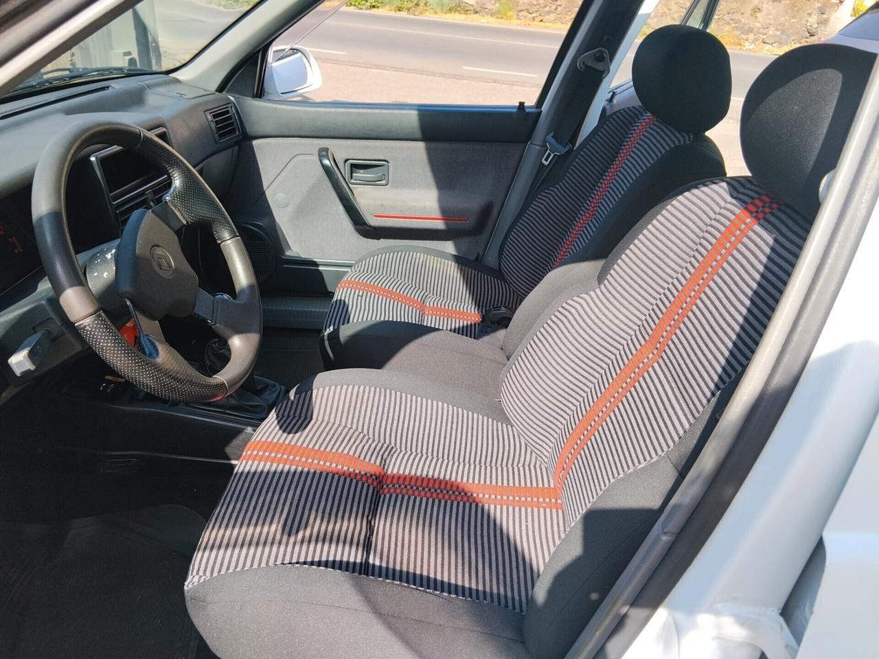 Renault R 19 Chamade 1.8i 16V
