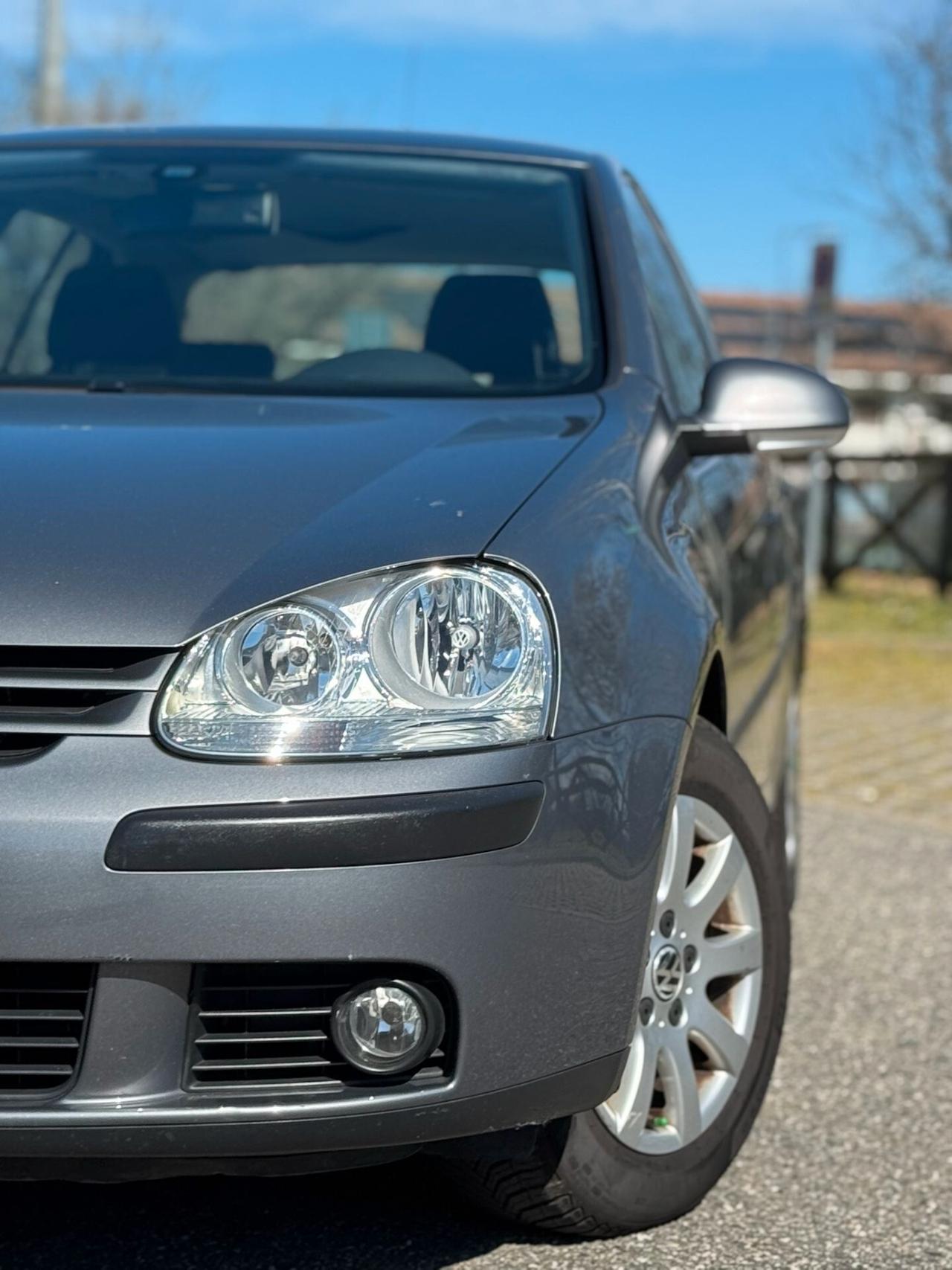 Volkswagen Golf 1.4 16V TSI 5p. DSG 7G x neopatentati