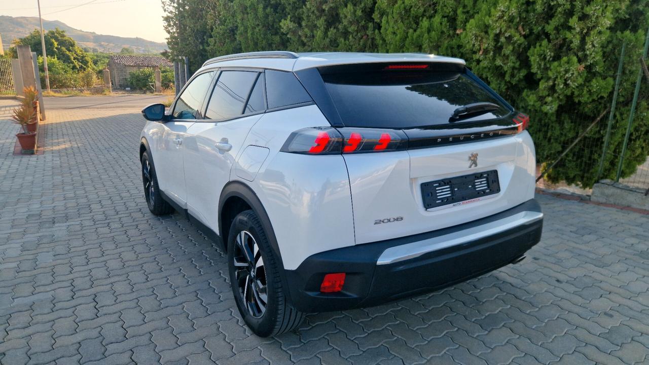 Peugeot 2008 BlueHDi 130 EAT8 Allure Pack 2022