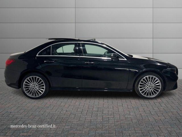 MERCEDES-BENZ A 250 e hybrid EQ AMG Line Advanced Plus SEDAN
