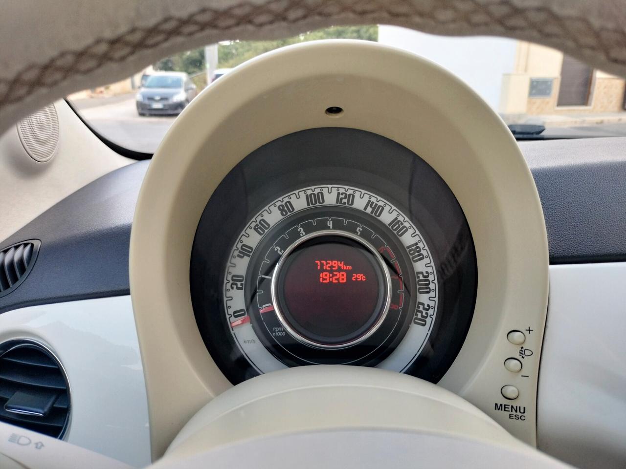 Fiat 500 0.9 TwinAir Turbo Lounge 77.000km