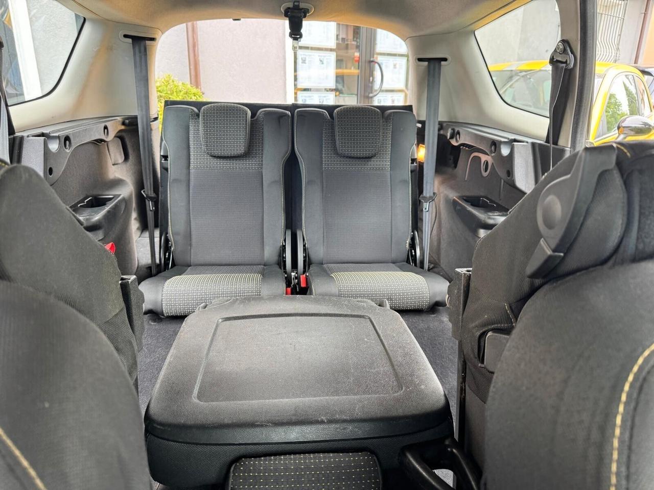 RENAULT SCENIC 1.5 dCi 110cv 7 POSTI NEOPAT