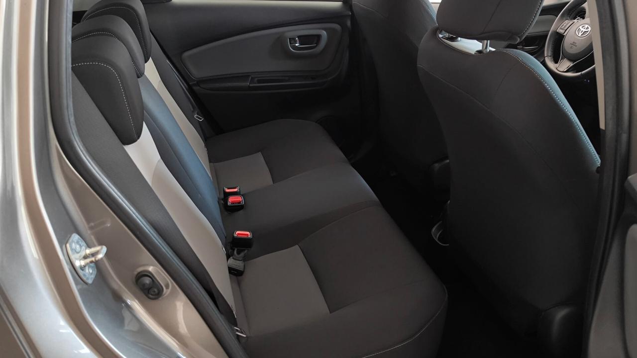 Toyota Yaris 1.0 5 porte Lounge