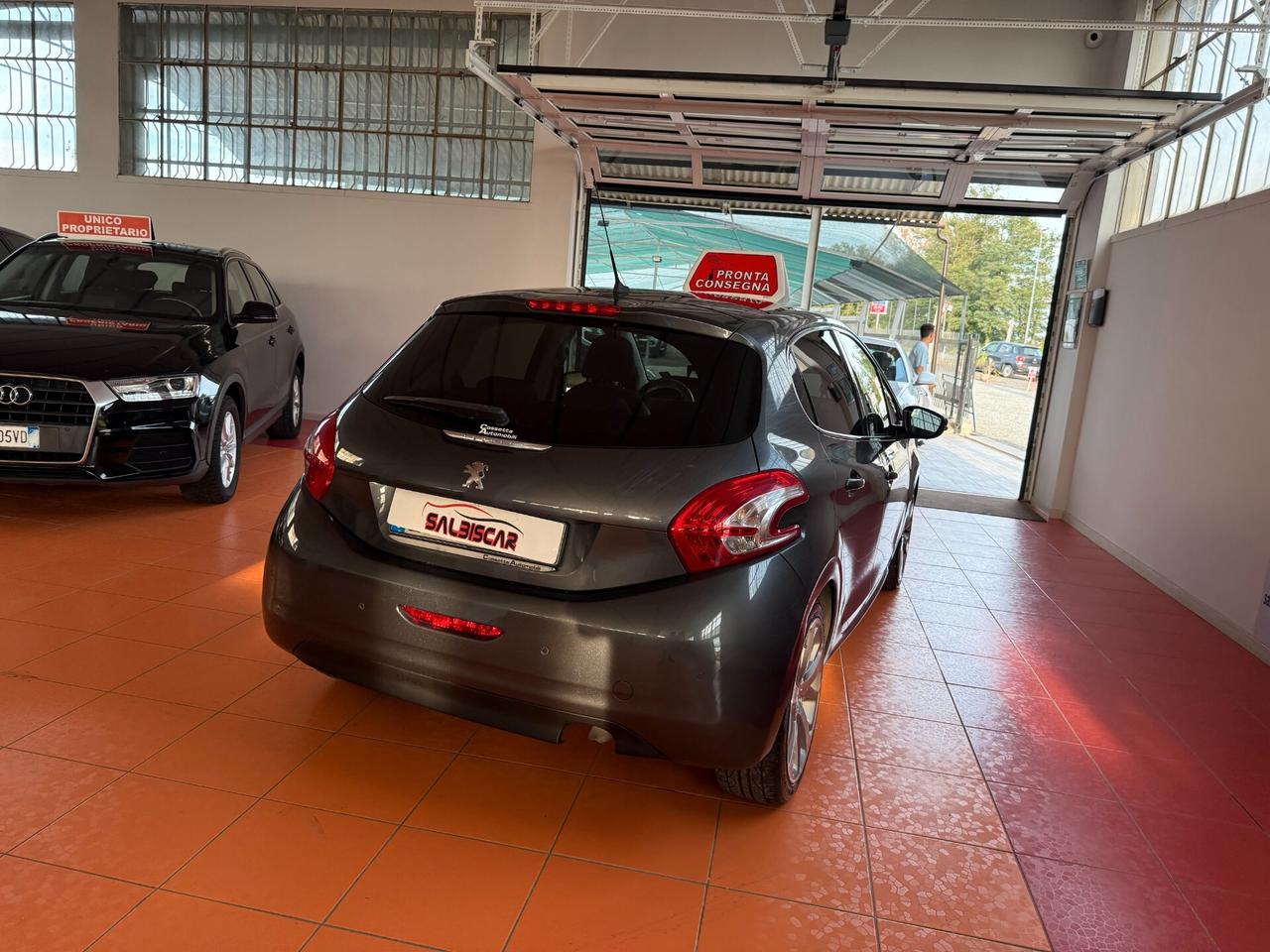 Peugeot 208 1.6 e-HDi 115 CV Stop&Start 5 porte Allure