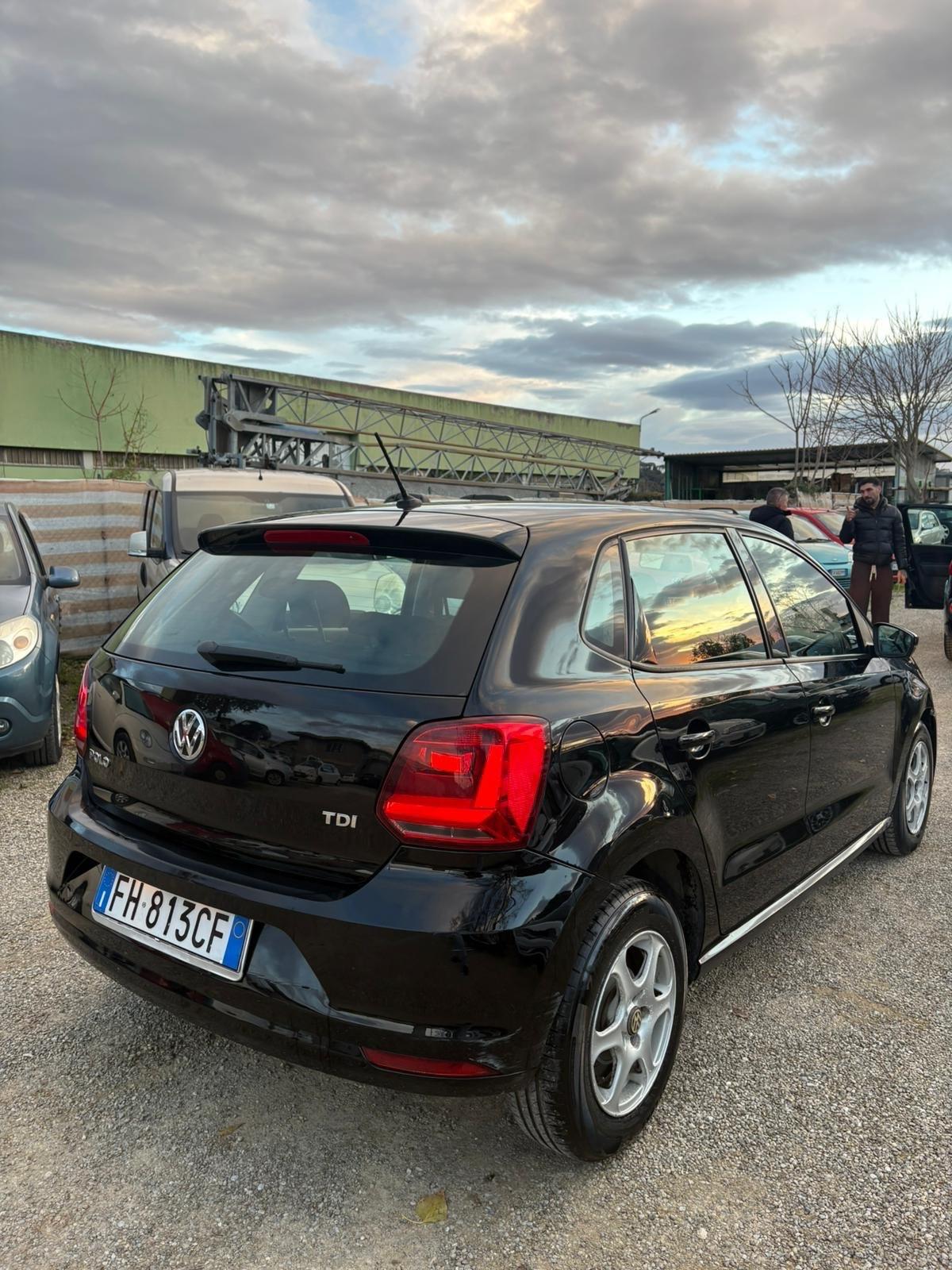 Volkswagen Polo 1.4 TDI 5p. Trendline 2017 238.000 KM