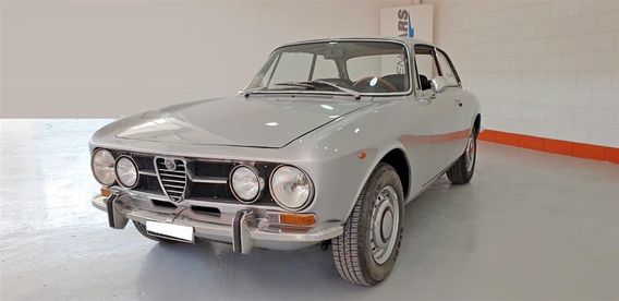 ALFA ROMEO GT 1750 II serie quadrifoglio oro