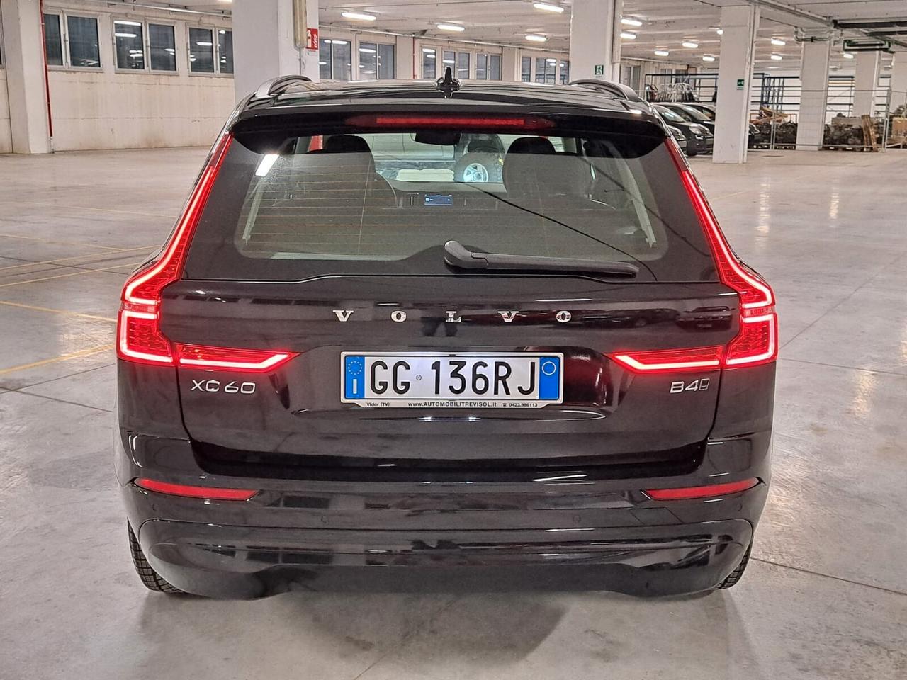 Volvo XC 60 2000 B4 (D) Mild-Hybrid Momentum AWD Automatico
