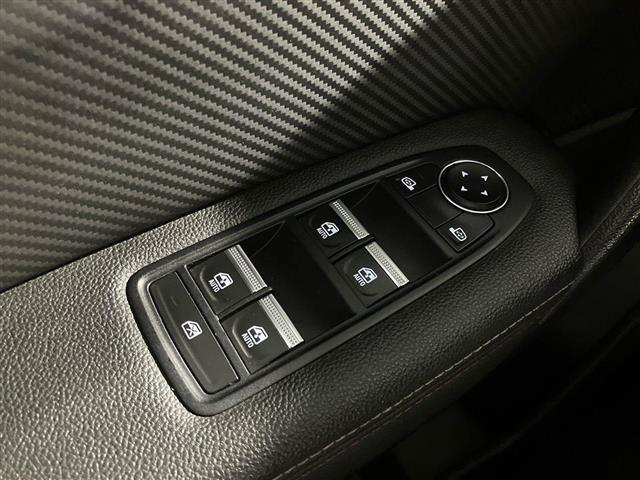 RENAULT Captur 1.6 E-Tech hybrid RS Line 145cv auto