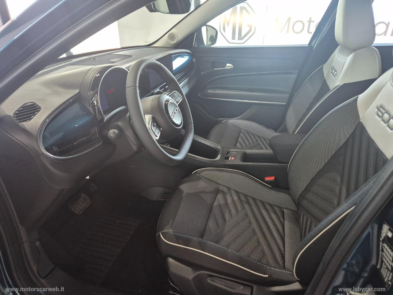 FIAT 600 Hybrid 110 CV DCT MHEV Icon