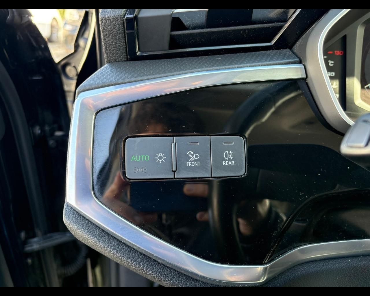 AUDI Q3 2ª serie - Q3 35 TDI S tronic Business