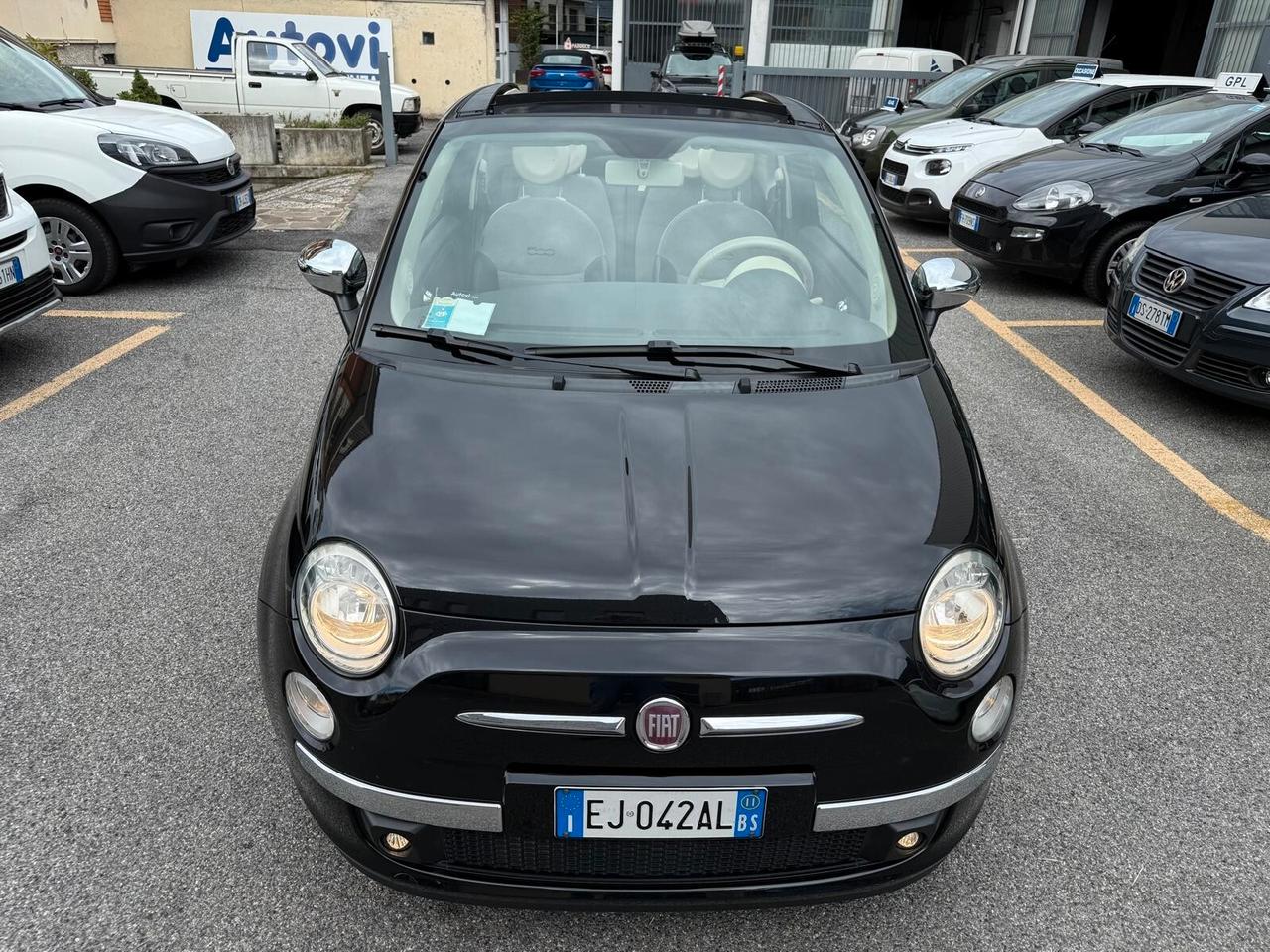 Fiat 500 Cabrio 0.9 TwinAir Turbo Lounge *Capote Rossa*