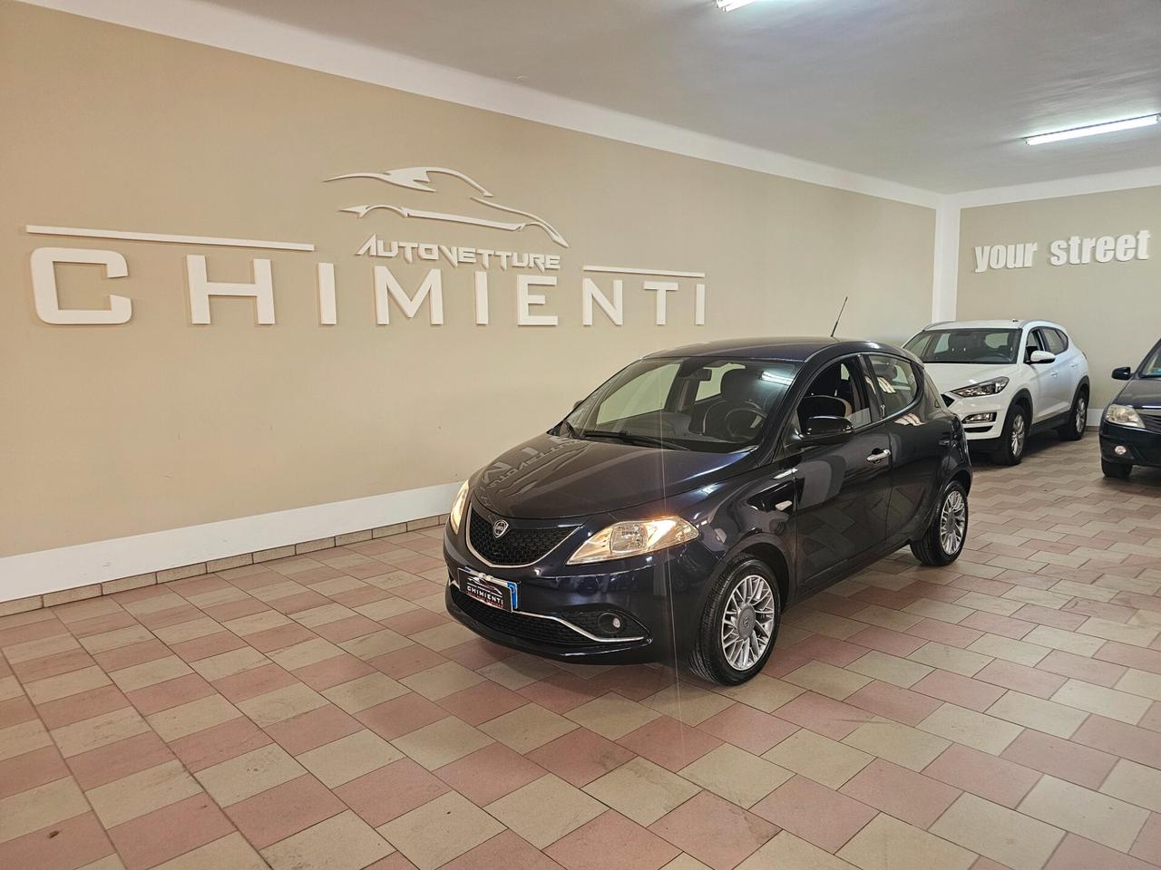 Lancia Ypsilon 1.2 69 CV 5 porte GPL Ecochic Gold