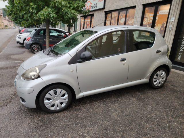 TOYOTA Aygo 1.0 12V VVT-i 5 porte Sol FINANZIABILE