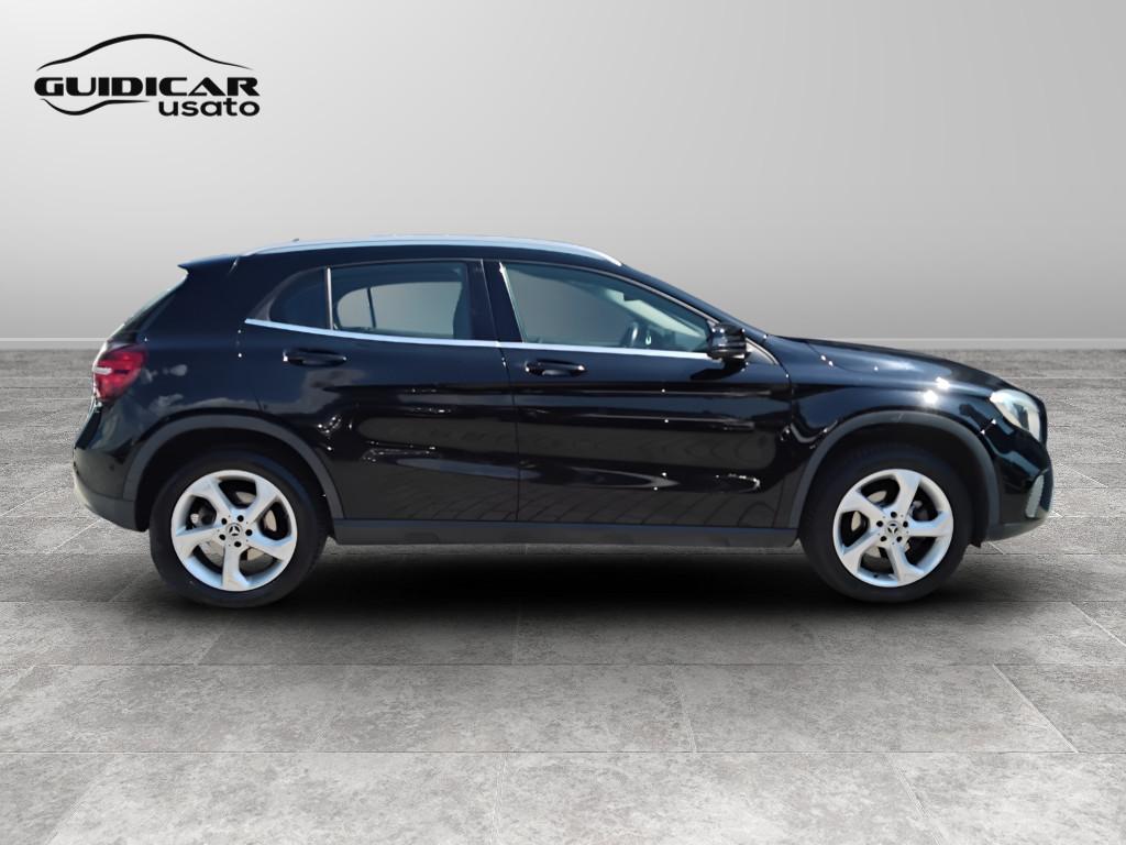 Mercedes-Benz GLA-X156 2017 - GLA 200 d Sport auto