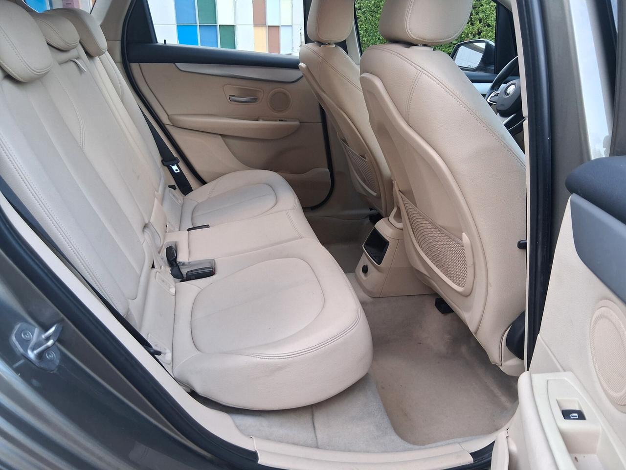 Bmw 216 216d Active Tourer Luxury