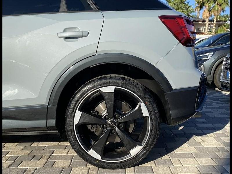 Audi Q2 SQ2 2.0 TFSI 300CV S-Tronic quattro