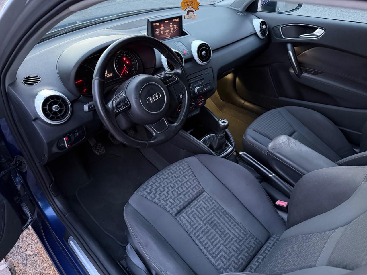 Audi A1 1.6 TDI 105 CV Attraction