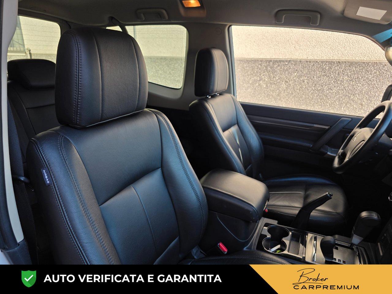 Mitsubishi Pajero 3 Porte Pajero 3.2 cr Intense 3p auto