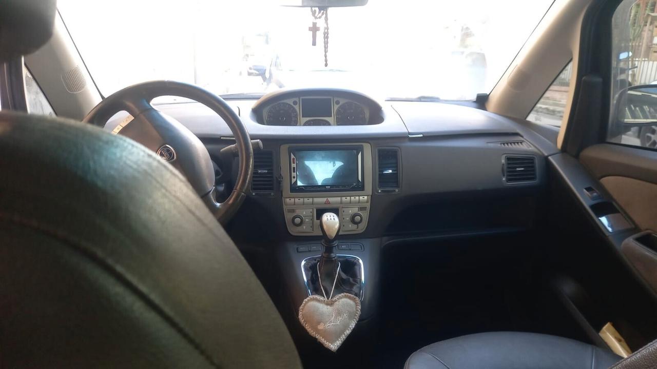 Lancia MUSA 1.4 Platino Ecochic GPL