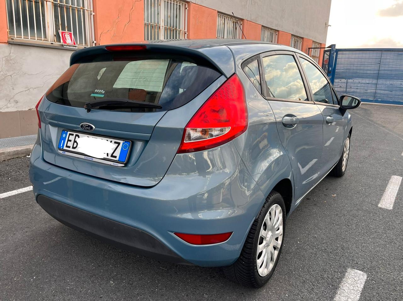 Ford Fiesta 1.4 5 porte Bz.- GPL Titanium